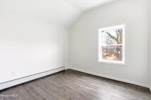 243 Robbins Ave, Pittsfield, MA 01201 - Photo 13