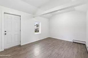 243 Robbins Ave, Pittsfield, MA 01201 - Photo 9