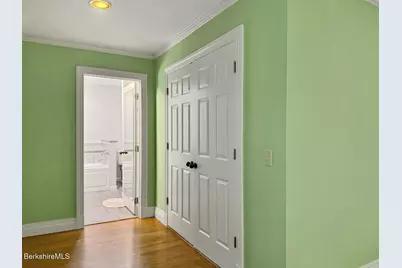 26 Westbrook Ter, Pittsfield, MA 01201 - Photo 37