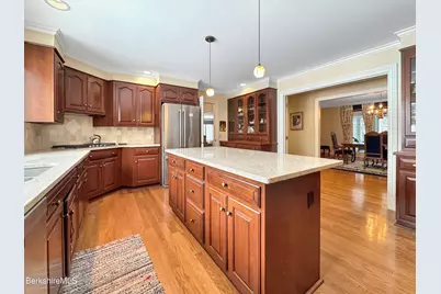 26 Westbrook Ter, Pittsfield, MA 01201 - Photo 17