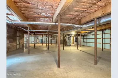 26 Westbrook Ter, Pittsfield, MA 01201 - Photo 41