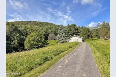 26 Westbrook Ter, Pittsfield, MA 01201 - Photo 45