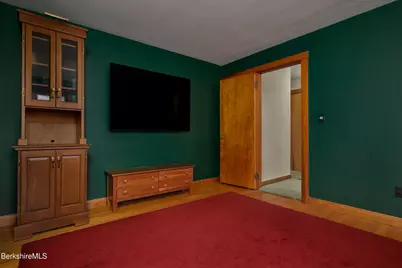 193 Cold Spring Rd, Williamstown, MA 01267 - Photo 17