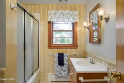 193 Cold Spring Rd, Williamstown, MA 01267 - Photo 19