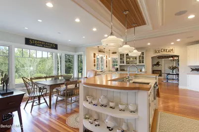 [Address not provided], Great Barrington, MA 01230 - Photo 11