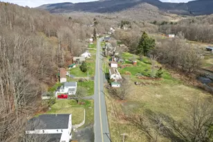 203-205 Main St, Hancock, MA 01237 - Photo 9