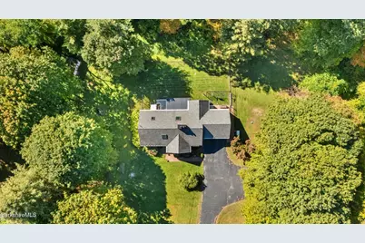 1 Cornwall Dr, Great Barrington, MA 01230 - Photo 39