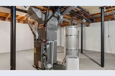 1 Cornwall Dr, Great Barrington, MA 01230 - Photo 35