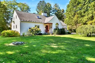 1 Cornwall Dr, Great Barrington, MA 01230 - Photo 3