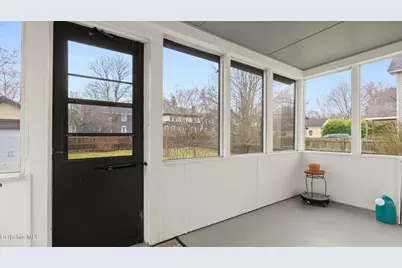 69 Commonwealth Ave, Pittsfield, MA 01201 - Photo 23