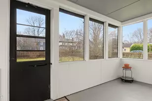 69 Commonwealth Ave, Pittsfield, MA 01201 - Photo 23