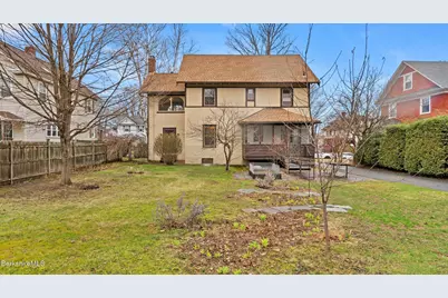 69 Commonwealth Ave, Pittsfield, MA 01201 - Photo 3