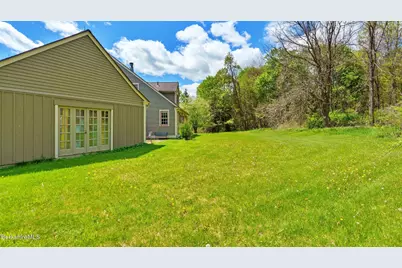 260 Maple Ave, Great Barrington, MA 01230 - Photo 37