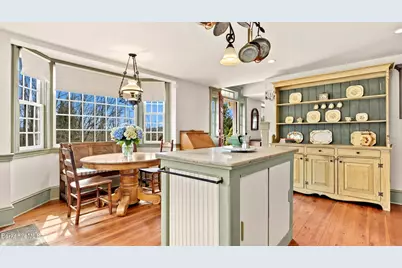 260 Maple Ave, Great Barrington, MA 01230 - Photo 9