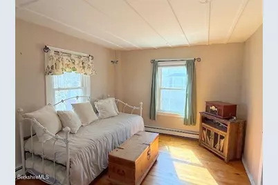 33 Hancock Rd, Williamstown, MA 01267 - Photo 11