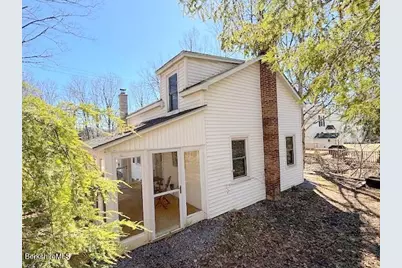 33 Hancock Rd, Williamstown, MA 01267 - Photo 5