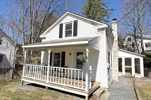 33 Hancock Rd, Williamstown, MA 01267 - Photo 1