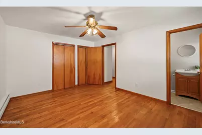 55 Crystal St, Pittsfield, MA 01201 - Photo 23
