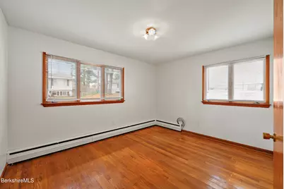 55 Crystal St, Pittsfield, MA 01201 - Photo 27