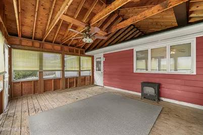 55 Crystal St, Pittsfield, MA 01201 - Photo 37