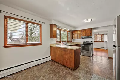 55 Crystal St, Pittsfield, MA 01201 - Photo 13