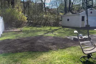 322 Cheshire Rd, Pittsfield, MA 01201 - Photo 29