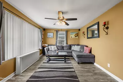 322 Cheshire Rd, Pittsfield, MA 01201 - Photo 7