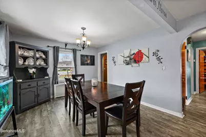 322 Cheshire Rd, Pittsfield, MA 01201 - Photo 15