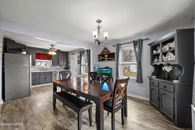 322 Cheshire Rd, Pittsfield, MA 01201 - Photo 17