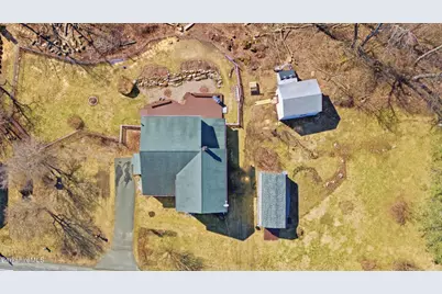 298 Housatonic St, Dalton, MA 01226 - Photo 3