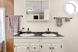 298 Housatonic St, Dalton, MA 01226 - Photo 23