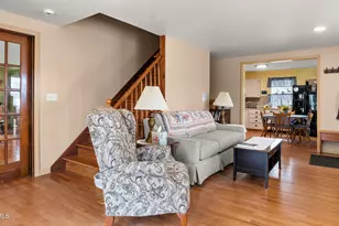 298 Housatonic St, Dalton, MA 01226 - Photo 7