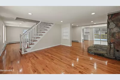 738 River Rd, Clarksburg, MA 01247 - Photo 19