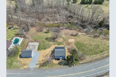 738 River Rd, Clarksburg, MA 01247 - Photo 11