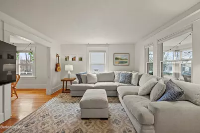 27 Morgan St, Pittsfield, MA 01201 - Photo 5