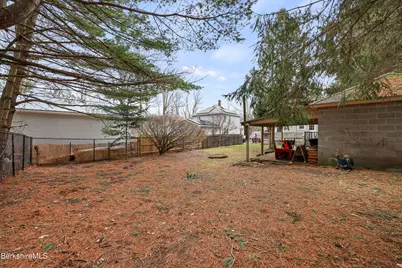 27 Morgan St, Pittsfield, MA 01201 - Photo 29