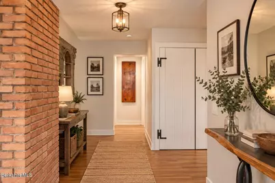 107 S Main St, Sheffield, MA 01257 - Photo 17