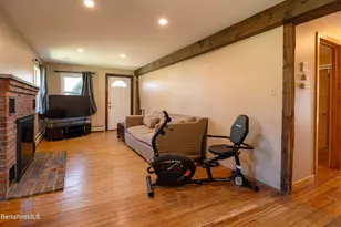 28 Adell St, Pittsfield, MA 01201 - Photo 19