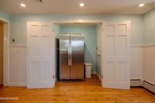 28 Adell St, Pittsfield, MA 01201 - Photo 11