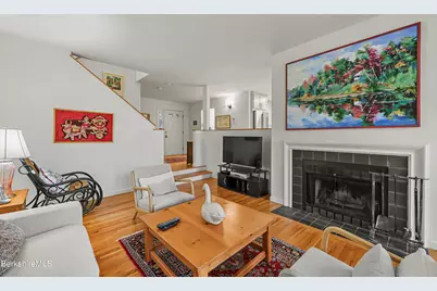 1136 Barker Rd #27, Pittsfield, MA 01201 - Photo 5