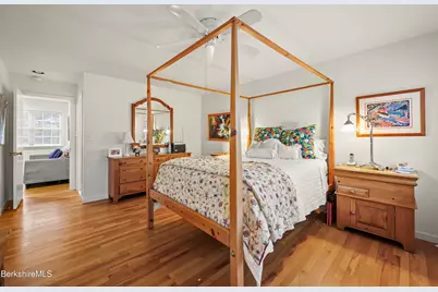 1136 Barker Rd #27, Pittsfield, MA 01201 - Photo 17