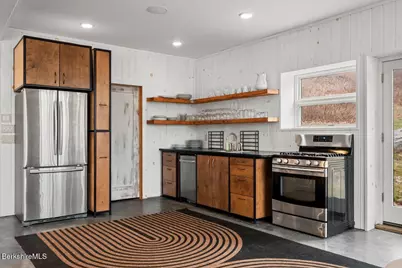 250 Long Pond Rd, Great Barrington, MA 01230 - Photo 53