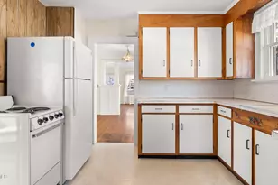 67 Strong Ave, Pittsfield, MA 01201 - Photo 11