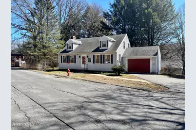 30 School St, Dalton, MA 01226 - Photo 3