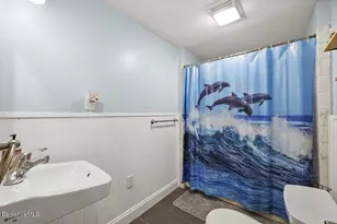 31 E Housatonic St, Dalton, MA 01226 - Photo 11