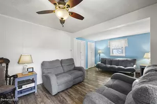 31 E Housatonic St, Dalton, MA 01226 - Photo 5