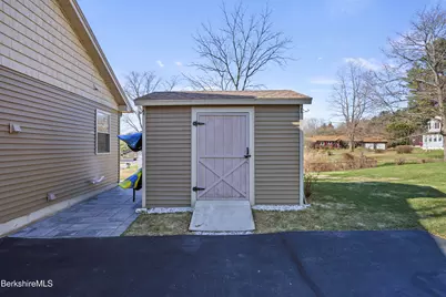 200 Narragansett Ave, Lanesborough, MA 01237 - Photo 57