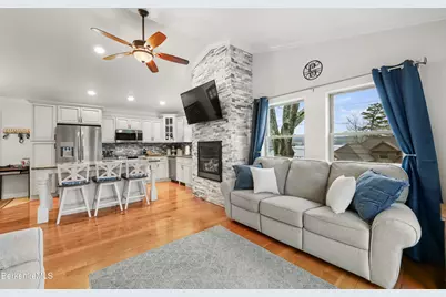 200 Narragansett Ave, Lanesborough, MA 01237 - Photo 27