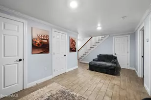 200 Narragansett Ave, Lanesborough, MA 01237 - Photo 39