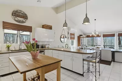 520 N Main St, Lanesborough, MA 01237 - Photo 7